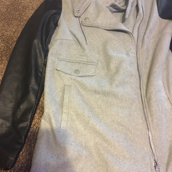 Jacket - Picture 3 of 6